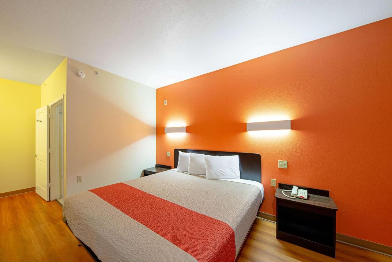 Motel 6-Rhome, Tx エクステリア 写真