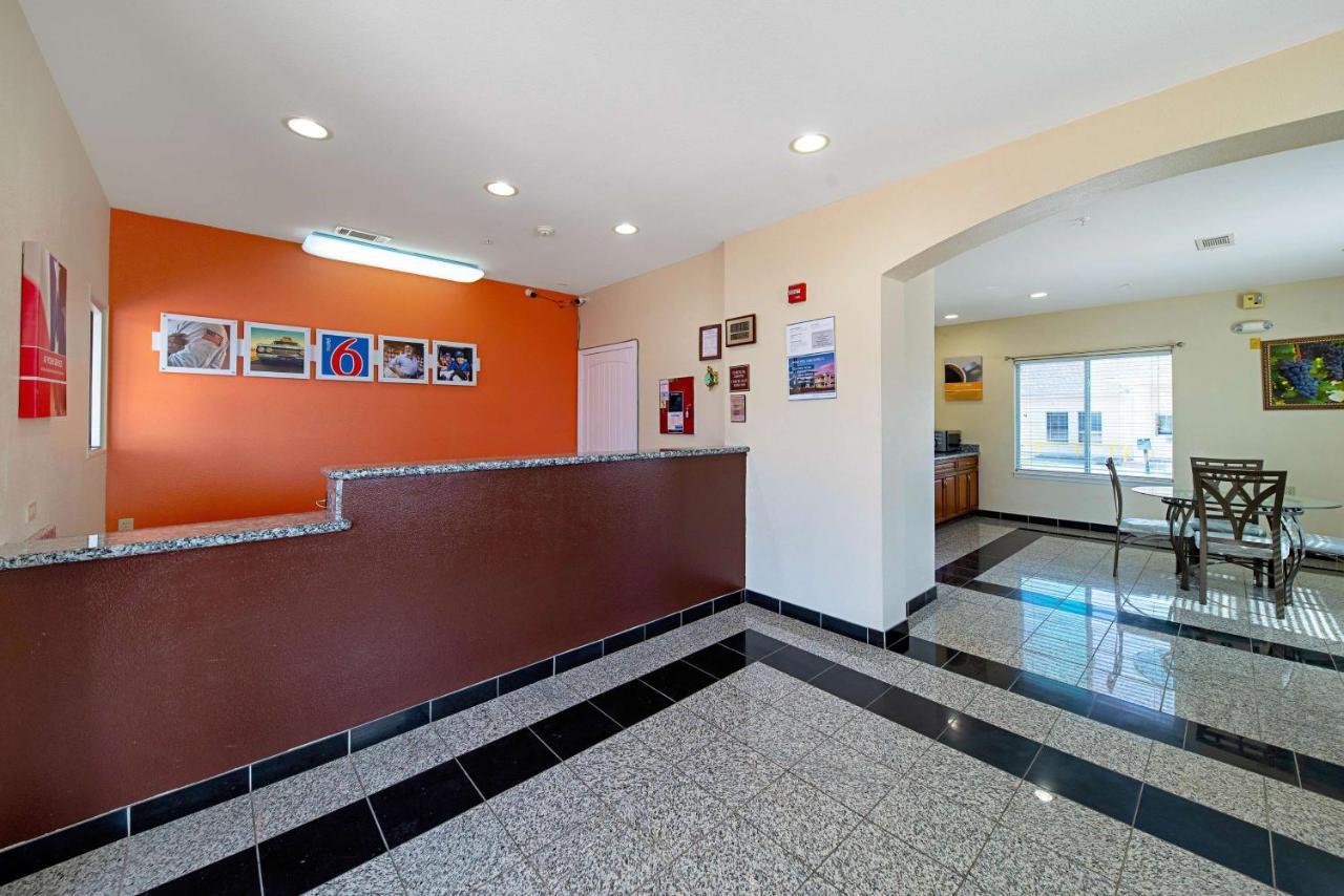 Motel 6-Rhome, Tx エクステリア 写真